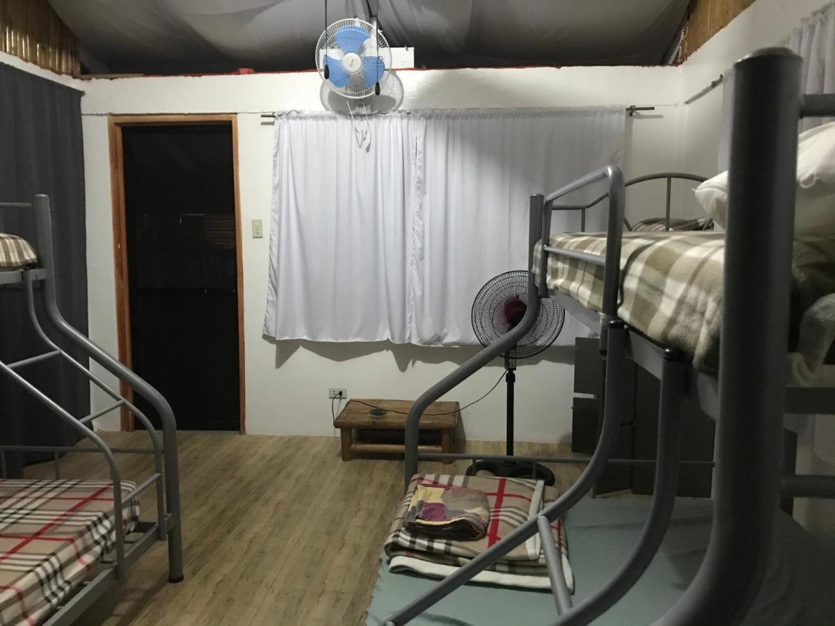 Hostel Lions Мамбахао Экстерьер фото